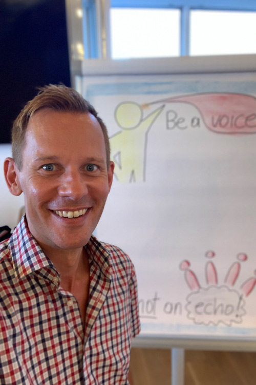THOMAS BIRGFELLNER, MODERATION, PUBLIC SPEAKING COACH, TRAINING  &  BERATUNG
